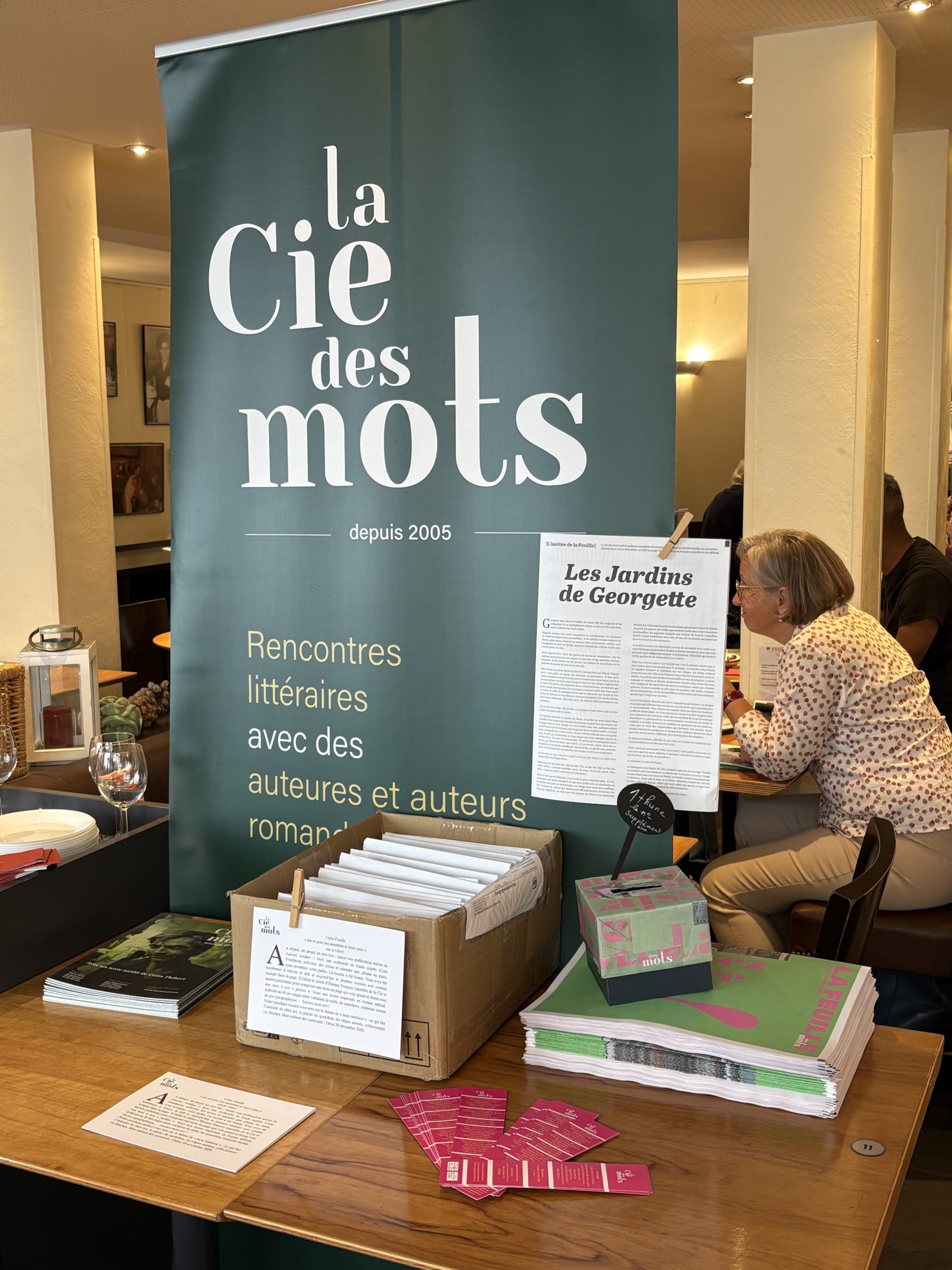 CIE-FEUILLE-1-vernissage-1